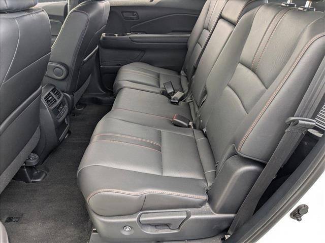 used 2022 Honda Pilot car, priced at $28,295
