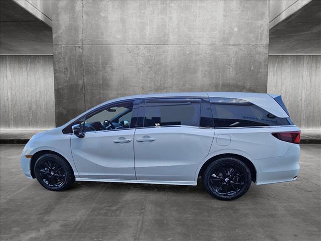 new 2024 Honda Odyssey car, priced at $44,110