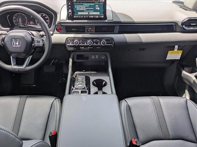 new 2025 Honda Pilot car, priced at $47,204