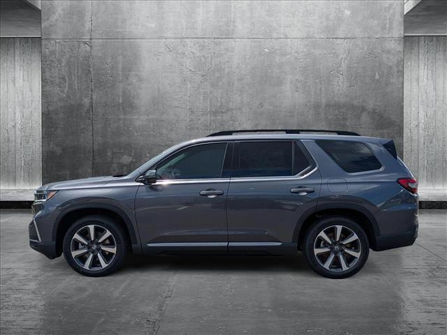 new 2025 Honda Pilot car, priced at $47,204