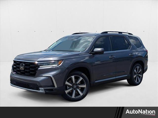 new 2025 Honda Pilot car, priced at $47,204