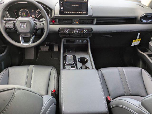 new 2025 Honda Pilot car, priced at $42,986