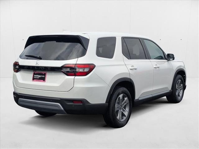 new 2025 Honda Pilot car, priced at $43,578
