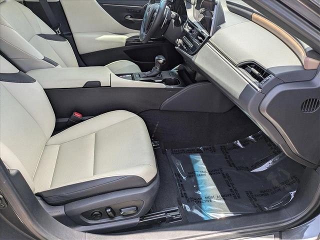 used 2023 Lexus ES 350 car, priced at $38,949