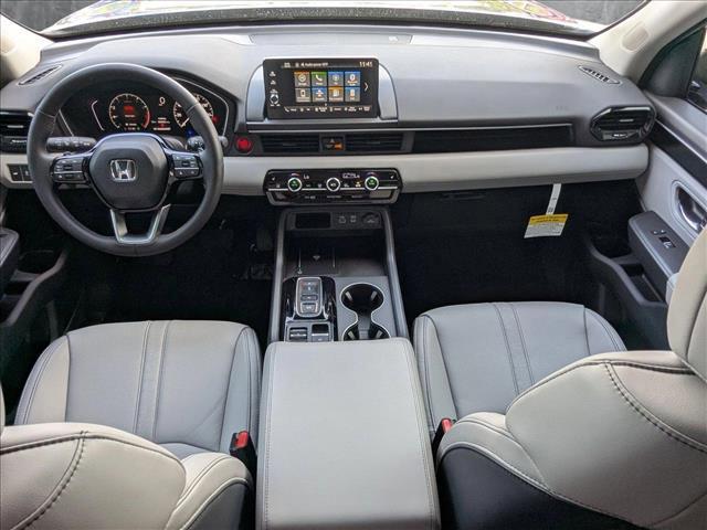 new 2025 Honda Pilot car, priced at $43,921