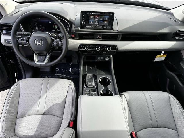 new 2025 Honda Pilot car, priced at $50,299