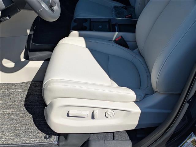 new 2026 Honda Odyssey car, priced at $41,938