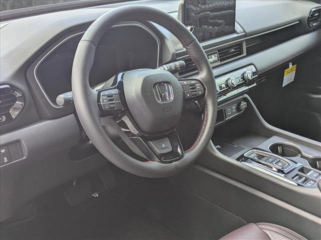 new 2025 Honda Pilot car, priced at $51,930