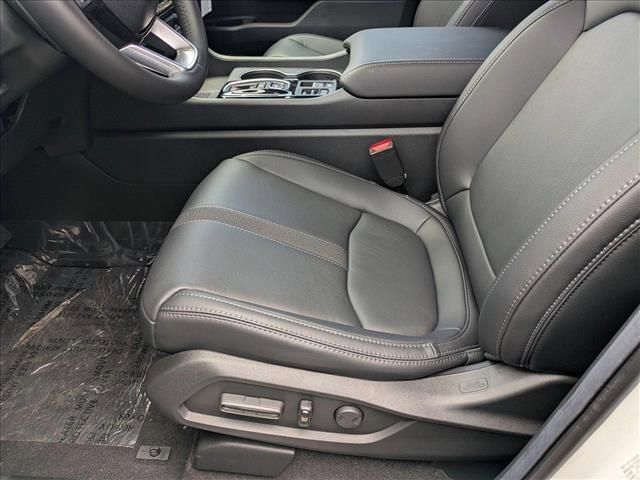 new 2025 Honda Pilot car, priced at $42,986