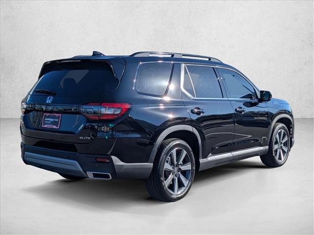 new 2025 Honda Pilot car, priced at $50,588