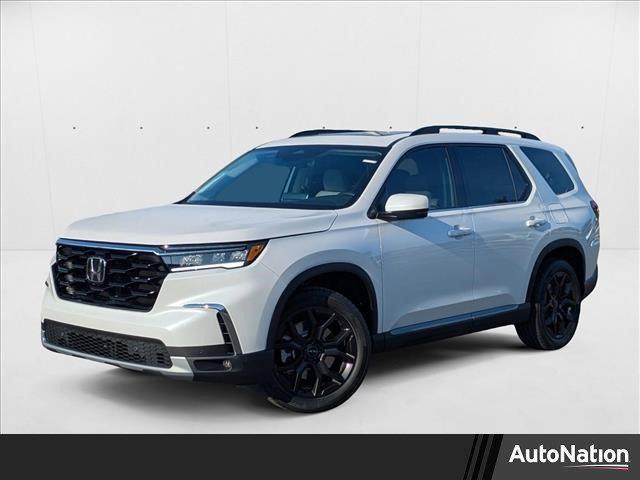 new 2025 Honda Pilot car, priced at $47,556