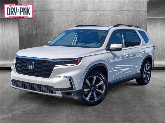 new 2025 Honda Pilot car, priced at $49,050