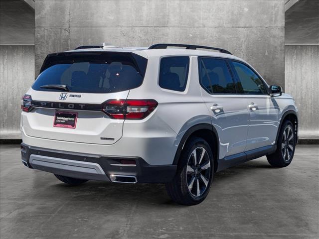 new 2025 Honda Pilot car, priced at $49,050