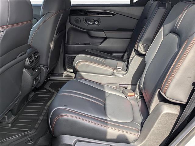 new 2025 Honda Pilot car, priced at $48,135