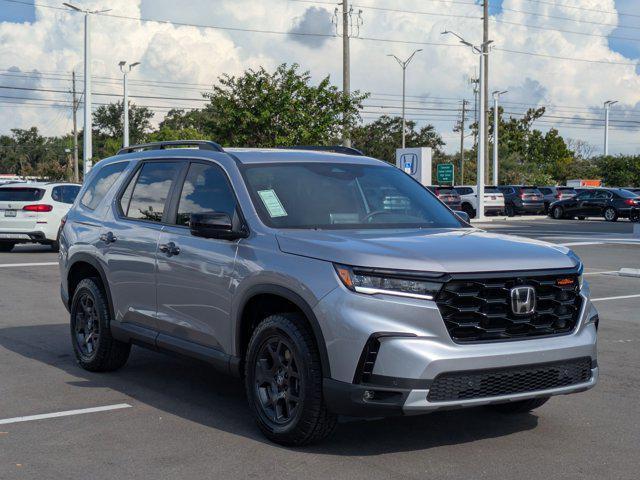new 2025 Honda Pilot car, priced at $48,135