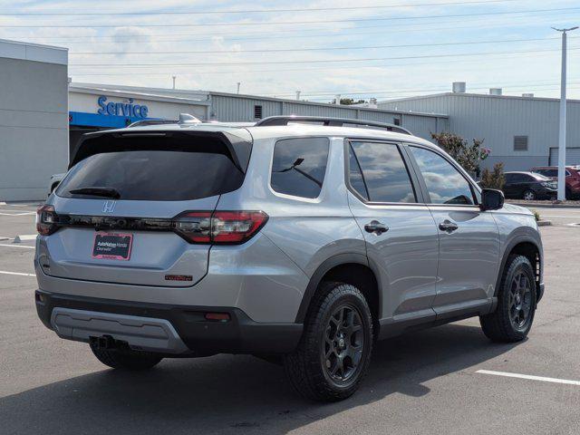 new 2025 Honda Pilot car, priced at $48,135