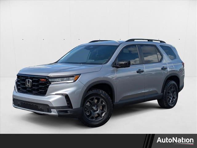 new 2025 Honda Pilot car, priced at $48,135