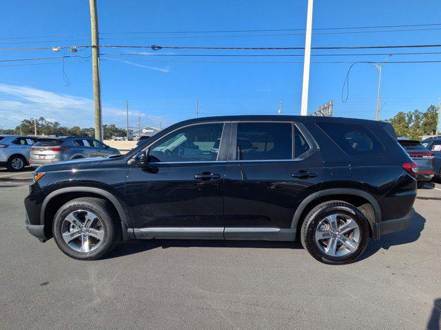 used 2025 Honda Pilot car, priced at $42,495