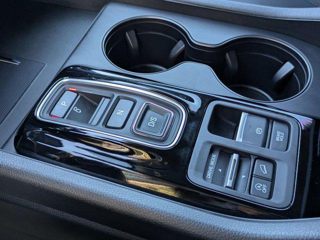 used 2025 Honda Pilot car, priced at $42,495