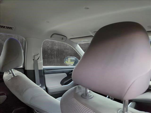 used 2023 Toyota Highlander car, priced at $31,357