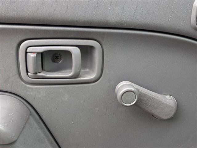 used 2000 Nissan Xterra car, priced at $4,584