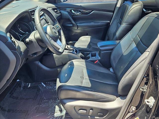 used 2019 Nissan Rogue car, priced at $16,791