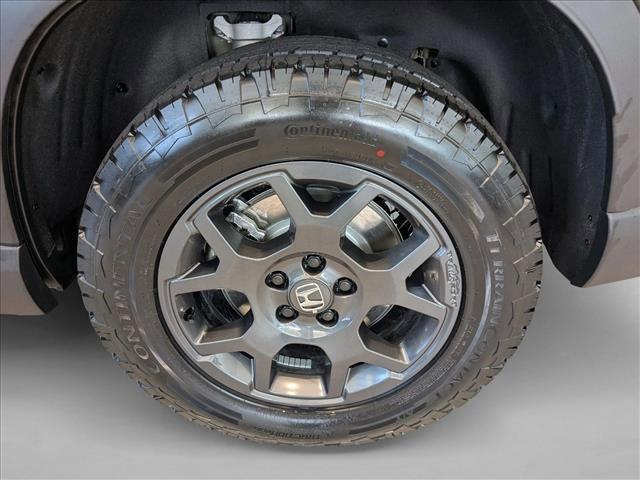 new 2025 Honda Pilot car, priced at $48,180