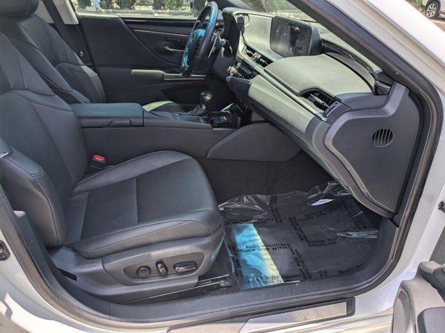 used 2021 Lexus ES 300h car, priced at $19,991