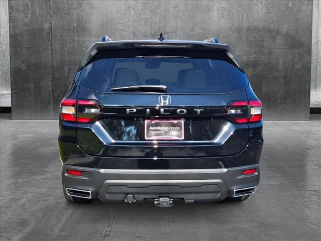 new 2025 Honda Pilot car, priced at $40,738