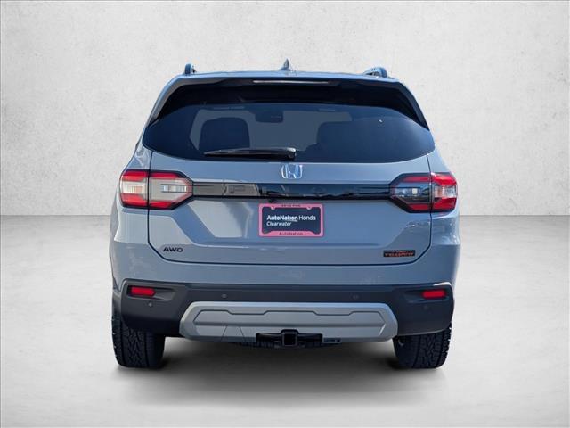 new 2025 Honda Pilot car, priced at $48,607