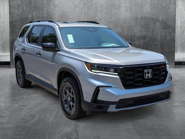 new 2025 Honda Pilot car, priced at $48,588