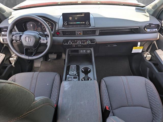 new 2025 Honda Pilot car, priced at $40,475