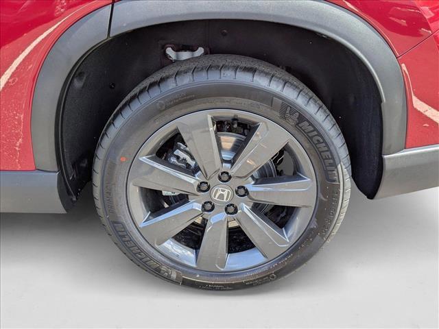new 2025 Honda Pilot car, priced at $40,475
