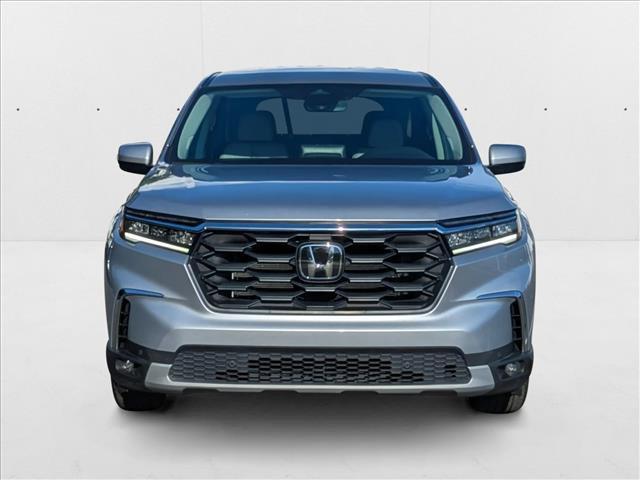 used 2023 Honda Pilot car, priced at $32,994