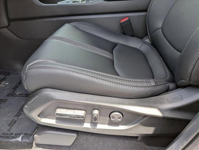 new 2025 Honda Pilot car, priced at $47,955