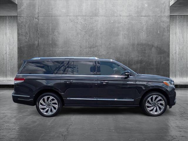 used 2023 Lincoln Navigator car, priced at $65,592