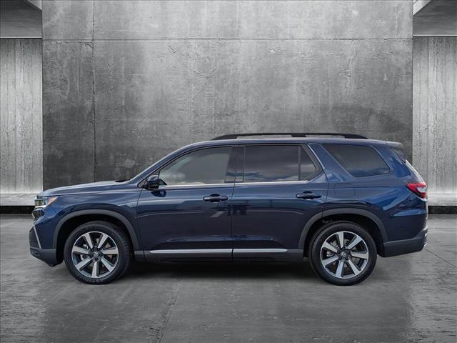 new 2025 Honda Pilot car, priced at $45,621
