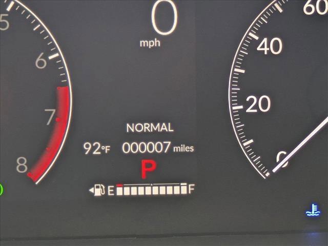 new 2025 Honda Pilot car, priced at $45,621