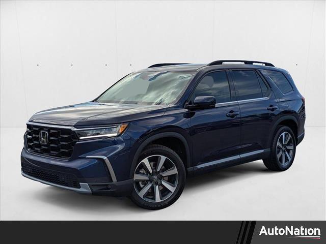new 2025 Honda Pilot car, priced at $45,621