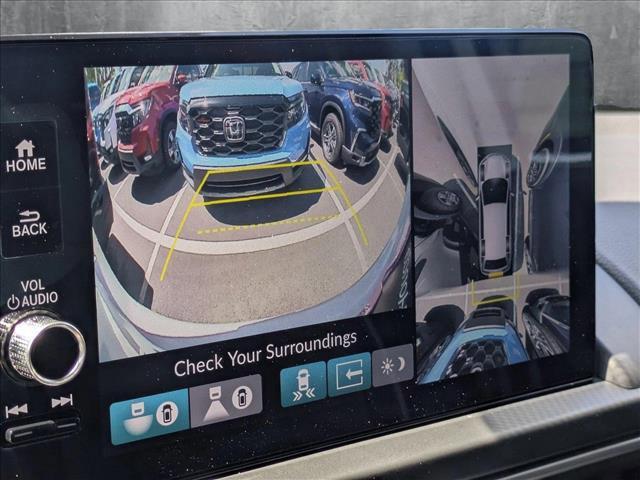 new 2025 Honda Pilot car, priced at $51,641