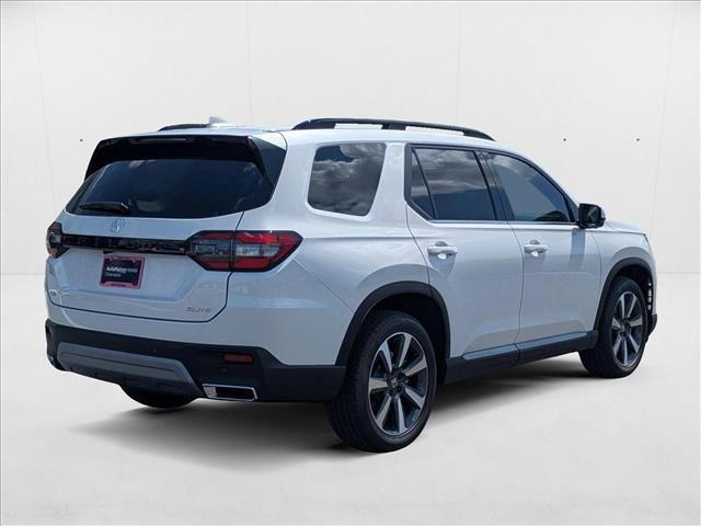 new 2025 Honda Pilot car, priced at $51,641