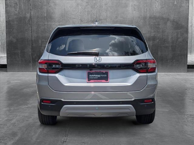 new 2025 Honda Pilot car, priced at $42,559