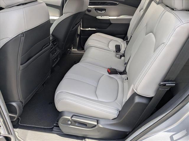 new 2025 Honda Pilot car, priced at $42,559