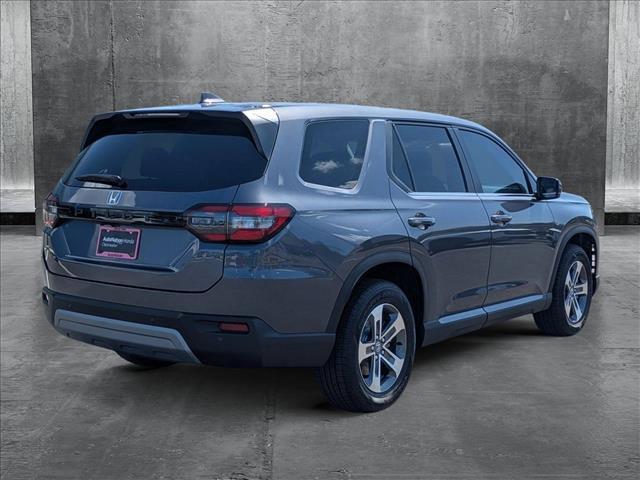 new 2025 Honda Pilot car, priced at $42,559