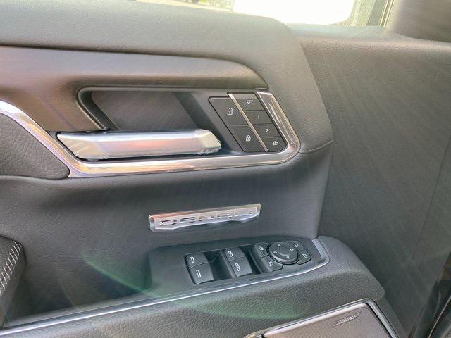 new 2025 GMC Sierra 1500 car, priced at $74,650