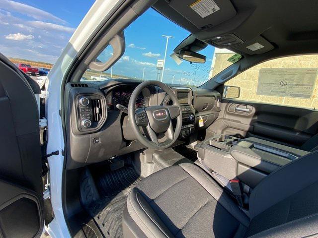 new 2025 GMC Sierra 1500 car, priced at $45,580