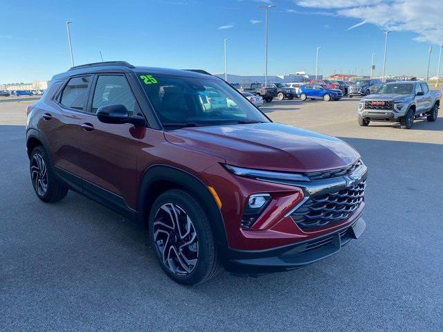 new 2025 Chevrolet TrailBlazer car, priced at $30,585