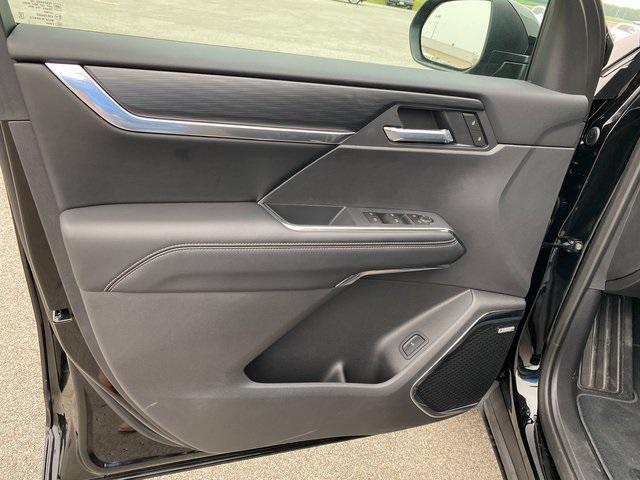 new 2025 GMC Acadia car, priced at $52,675