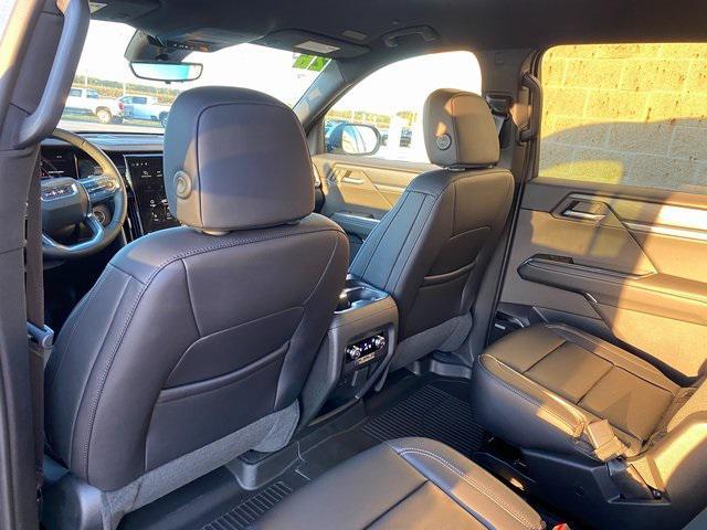 new 2026 GMC Acadia car, priced at $51,075