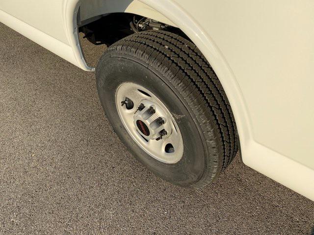 new 2025 GMC Savana 2500 car, priced at $47,055